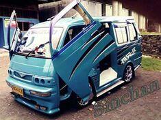 Keren! Angkot Satu Ini di Desain Super Keren, Gimana Tertarik Untuk Naik Angkot Ini?