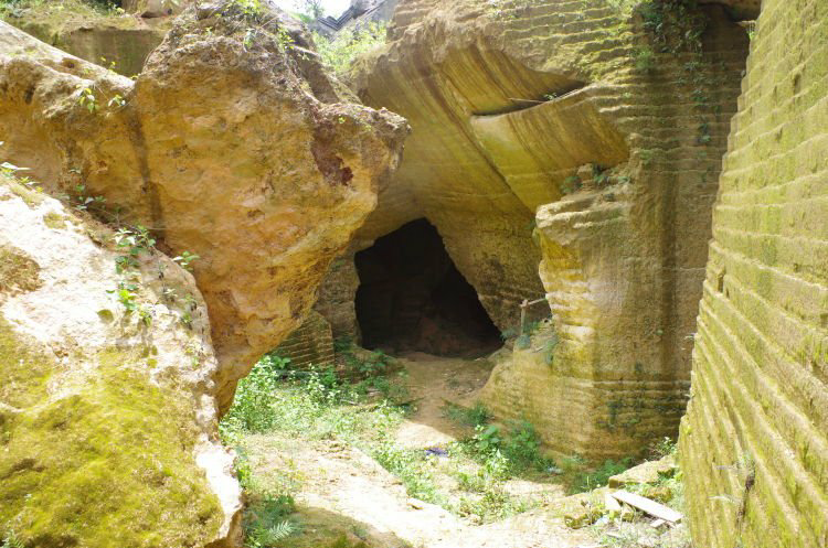 8 Destinasi Wisata Yang Terbuat Akibat Pertambangan