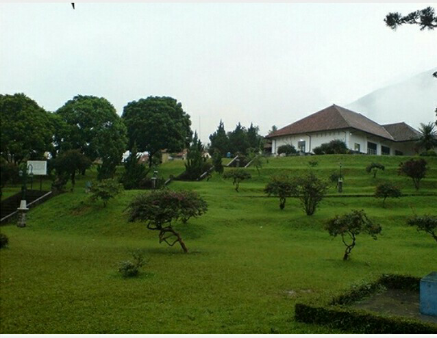 Mau liburan? Coba ke Kuningan gan