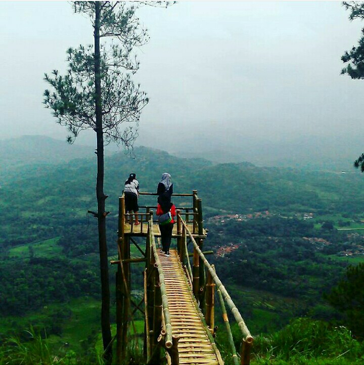 Mau liburan? Coba ke Kuningan gan