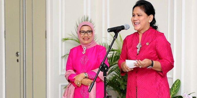  Saat Iriana Jokowi kehilangan teks pidato