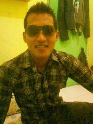tolong teman cantik Fb saya.,!!!