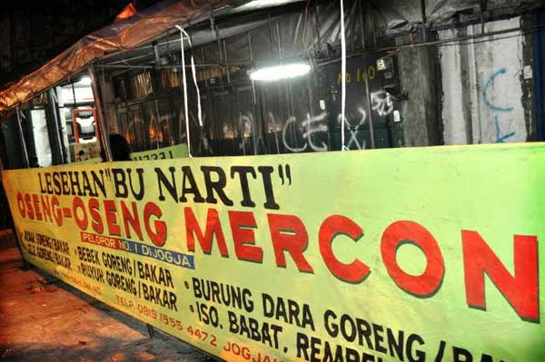 Oseng-Oseng Mercon,Sajian "HOT" dari Jogja