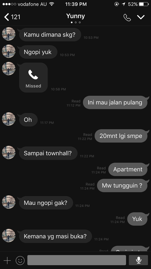 Sepasang Kaos kaki hitam australia true story