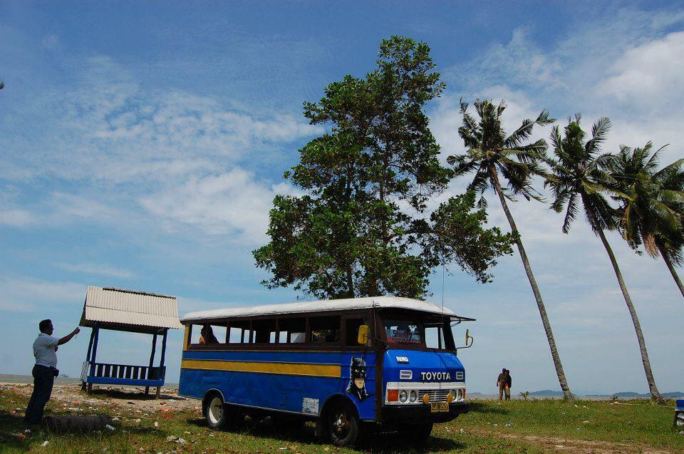 Bas Kundo, Angkutan Jadul di Pulau Kundur Kepri