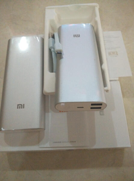 DISTRIBUTOR POWERBANK XIAOMI ORIGINAL 100% 5.000 MAH & XIAO MI POWER BANK 16.000 MAH