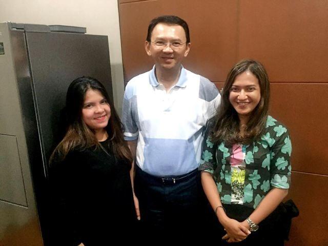 Pengakuan Gadis Cantik Yang Makan Malam Bersama AHOK
