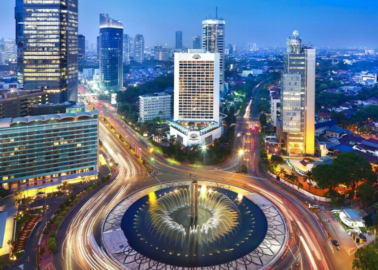 Lihat gan Perbandingan Jakarta dan Tokyo mana yang lebih baik