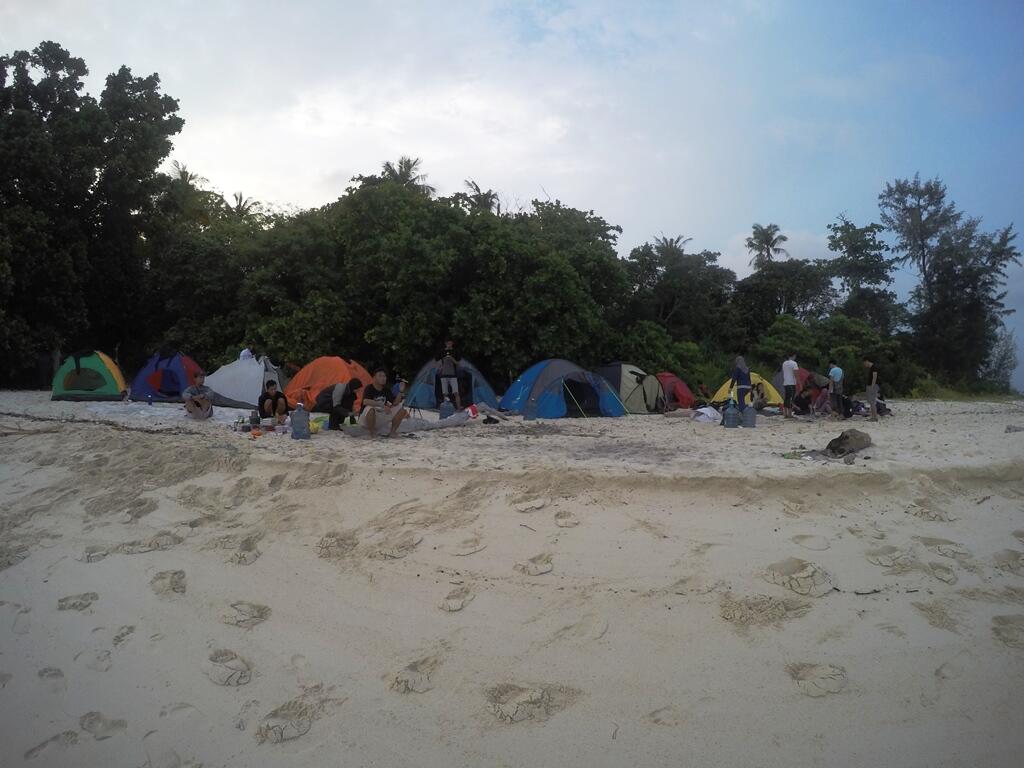 Field Report: FreeDive, FreeCamp, and FreeFun at Pulau Opak, Kepulauan Seribu.