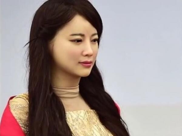 Wow Robot Cantik Ini Dapat Patuh Dengan Para Lelaki!