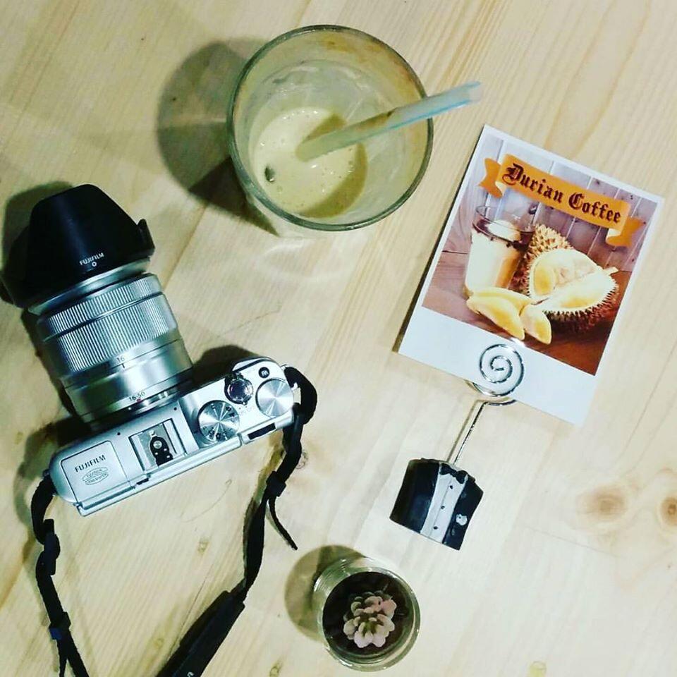 Durian Coffee Dari Wallstreet Coffee Muara Karang Raya - Jakarta Cafe