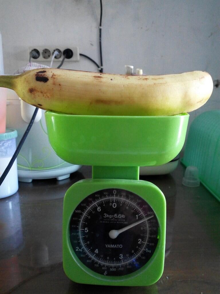 Pisang yang aneh