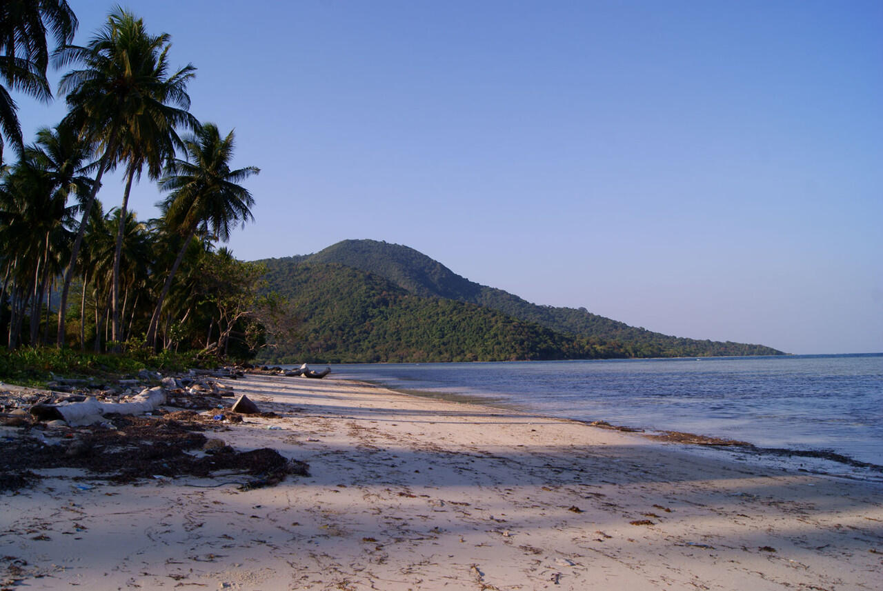 Pesona Wisata Pulau Karimun jawa