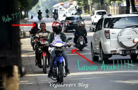 jangan sok kritis kalo masih ngelakuin ini dijalan raya