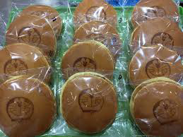 7 ALASAN DORAEMON SUKA KUE DORAYAKI