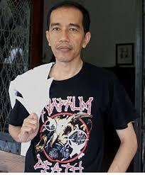 10 Cewek Metal Terseksi Sedunia