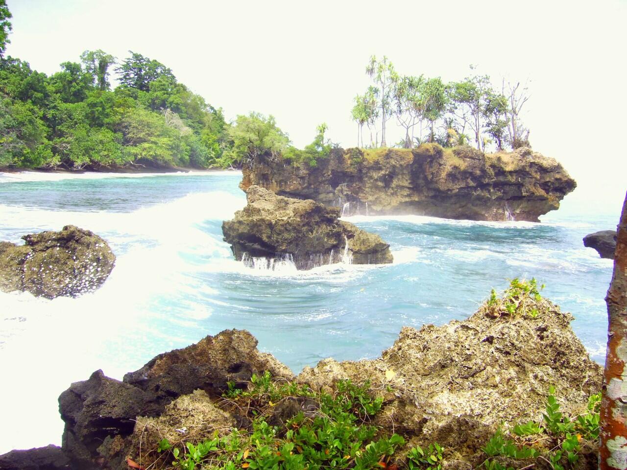 8 Objek Wisata Tambrauw