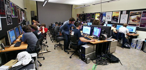 7 Profesi Gamer Berpenghasilan