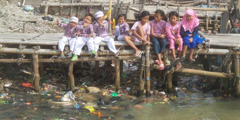 Nelayan di Muara Angke Jual Ikan Tawar dari Luar Jakarta