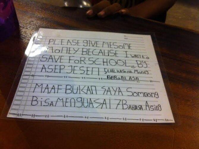 Kisah pengamen ABG di Pasar Minggu yang kuasai 7 bahasa asing