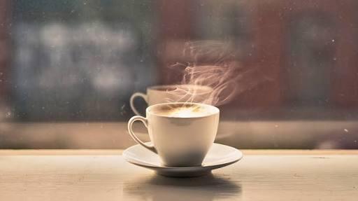 Café Rosas Amarillas (cerita fiksi) 
