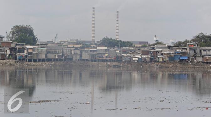 Masih Banyak Pemukiman Kumuh di Waduk Pluit