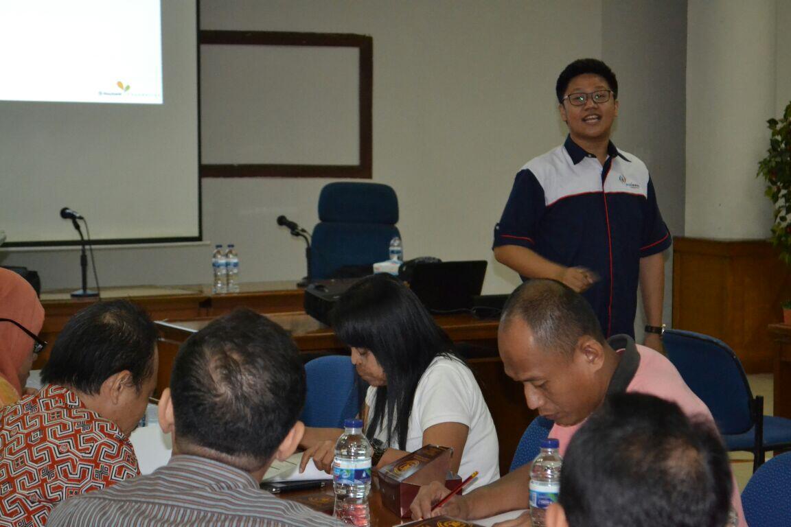 Dinsos dan CSR Maybank Latih Disabilitas Daksa Wirausaha