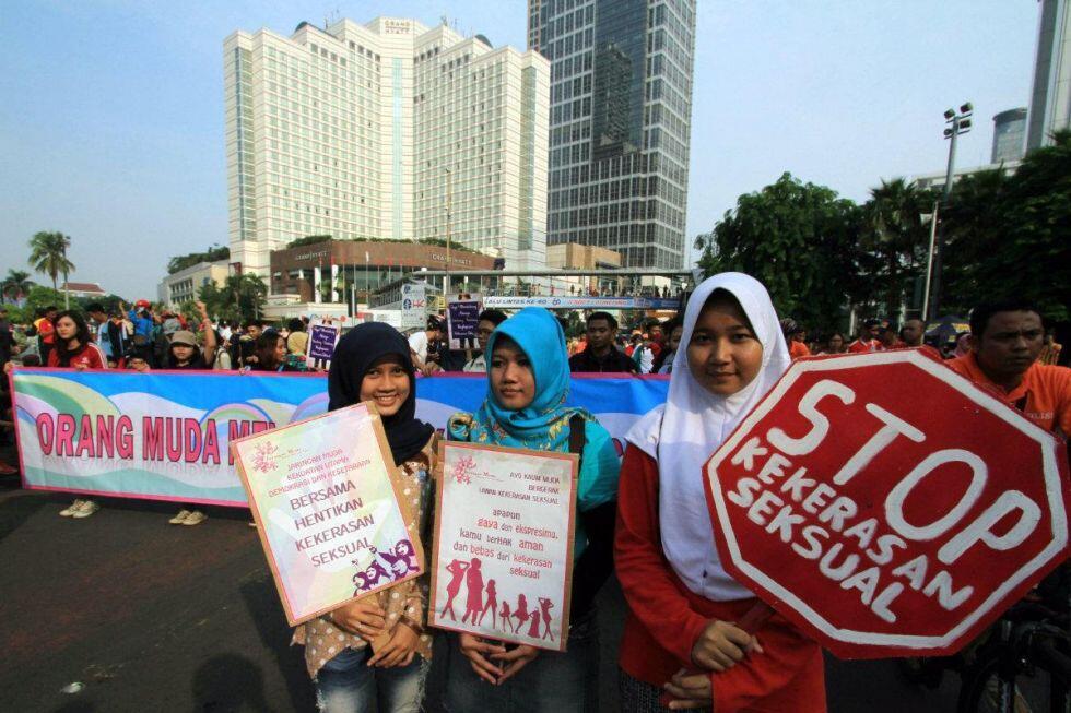 Menyalakan solidaritas untuk Yuyun dan korban kekerasan seksual