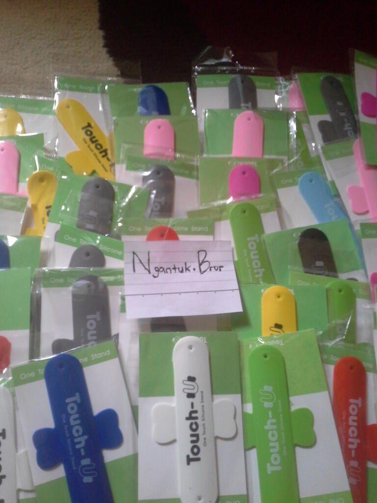 Dicari Dropshipper / Reseller Dudukan HP Silicon @3500