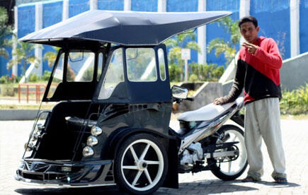 Keren, Naik Becak Sekarang Gratis Wifi-an! Inovasi Tiada Henti