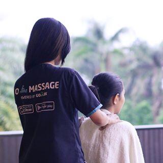 DICARI 500 TERAPIS PIJAT/SPA PEREMPUAN