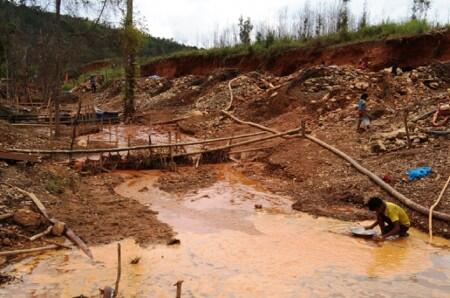 Dua Lokasi Tambang Emas Ditemukan di Pulau Buru