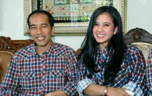 Dildo Ungu pesanan Damayanti Wisnu Putranti