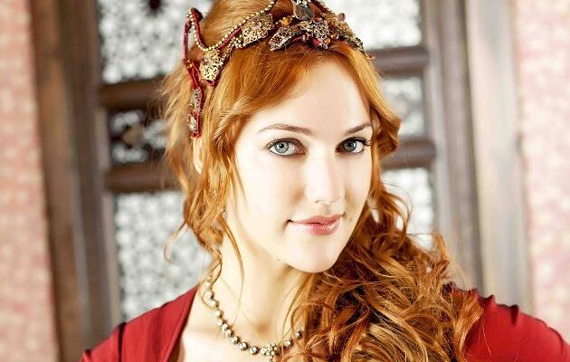 &#91;Abad Kejayaan&#93; Penyebab Pemeran Tokoh &quot;Hurrem&quot; di Ganti di Pertengahan Episode