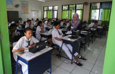 Begini suasana UN berbasis komputer disejumlah SMP DKI Jakarta