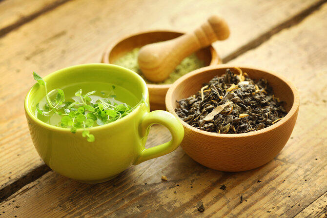 Keringat berlebih saat cuaca panas? Ini 7 obat pencegahnya