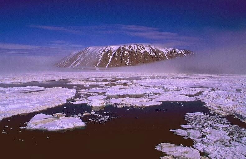 Kepulauan diomede, Si pulau esok dan Si pulau kemarin