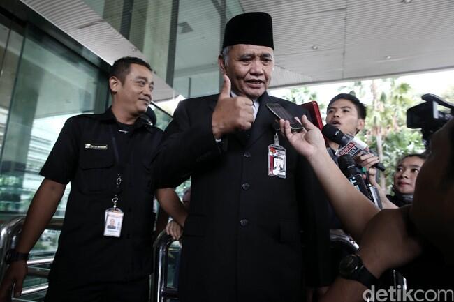 Menteri Susi ke KPK Malam-malam, Ada Apa?