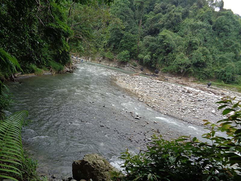 Bukit Lawang (sungai dan primata)