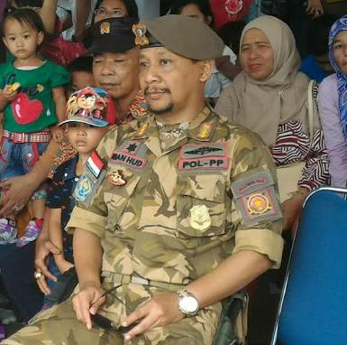 Haruskah Satpol Ini Berseragam Ala Militer / Kepolisian ?