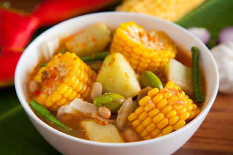 Makanan (lawuh) andalan yang selalu ada di warteg