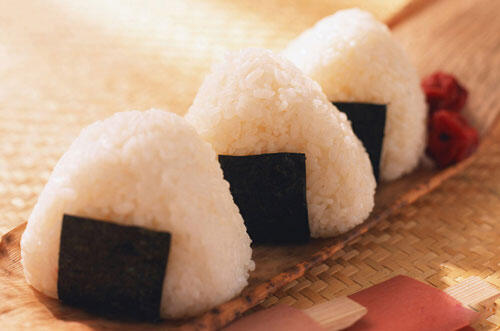 13 Makanan Jepang Paling Populer !