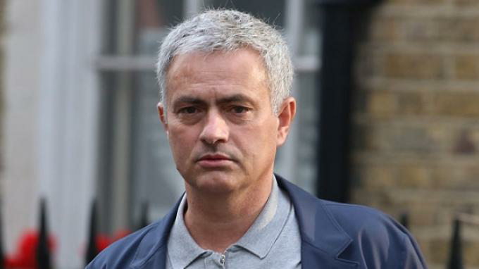 Maaf, Jose Mourinho Tidak Bisa Melatih Timnas Indonesia..