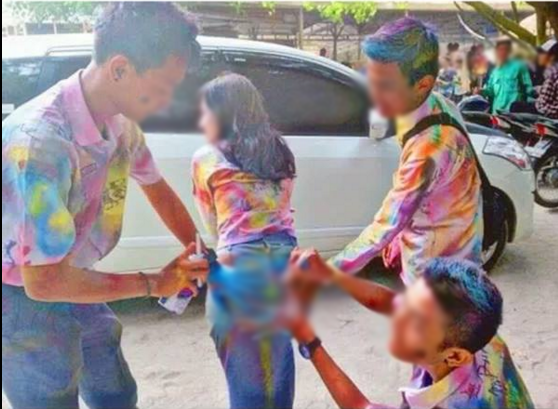 ANAK JAMAN SEKARANG HANCUR CORET CORET DI DAERAH INTIM