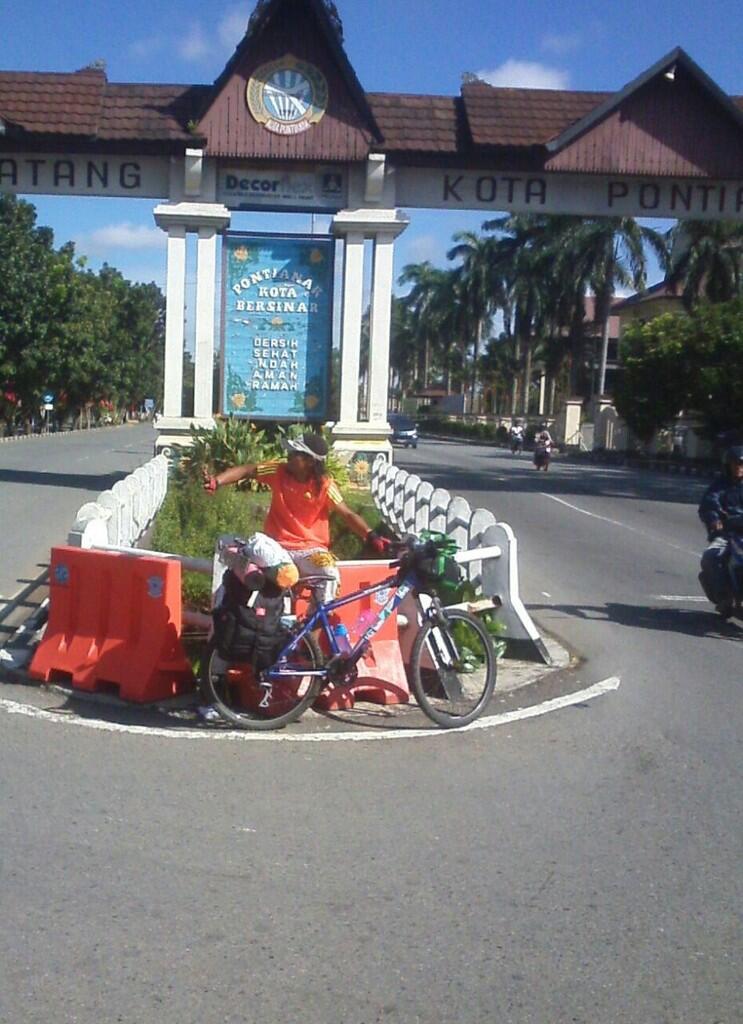 Iwan Sunter, Bersepeda Keliling Pulau Kalimantan 2016 (start and finish di Pontianak)