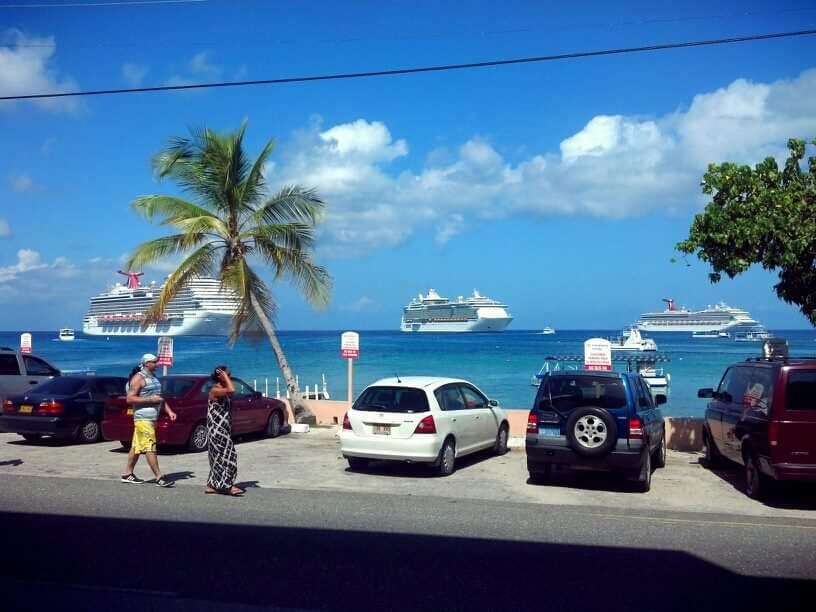 13 Cruise Ship yang siap memanjakan penumpangnya.