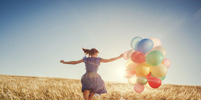 5 Cara ampuh menjadi bahagia menurut berbagai riset ilmiah!