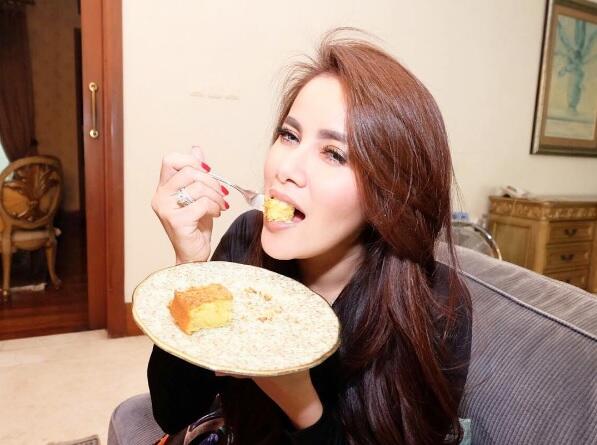 Kenalan Dengan Saudara-Saudara Olla Ramlan, Cantik Semua!