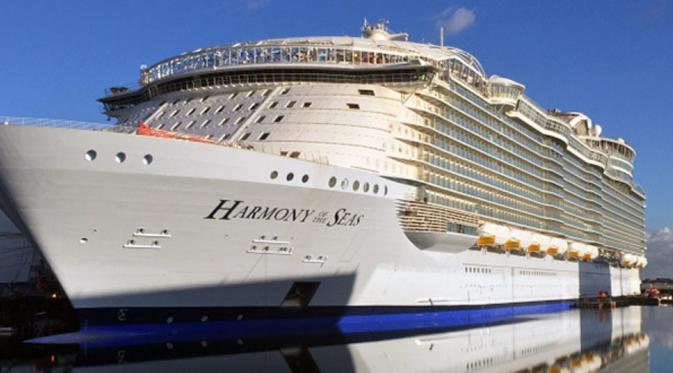 Harmony of the seas. Kapal pesiar terbesar di dunia, lebih tinggi dari menara Eiffel