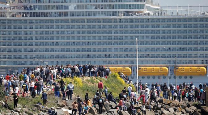 Harmony of the seas. Kapal pesiar terbesar di dunia, lebih tinggi dari menara Eiffel